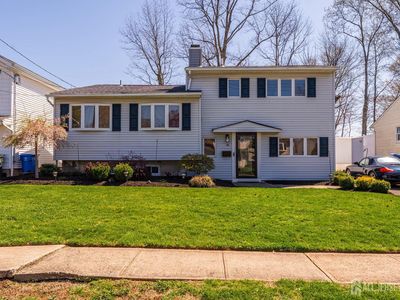 76 Cypress Dr, Colonia, NJ, 07067