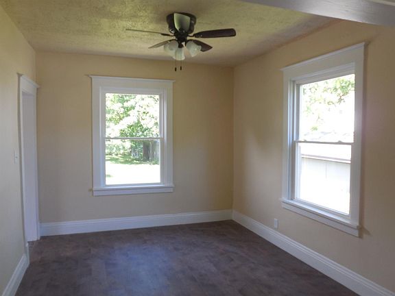 5th image of 338 Wentworth Ave