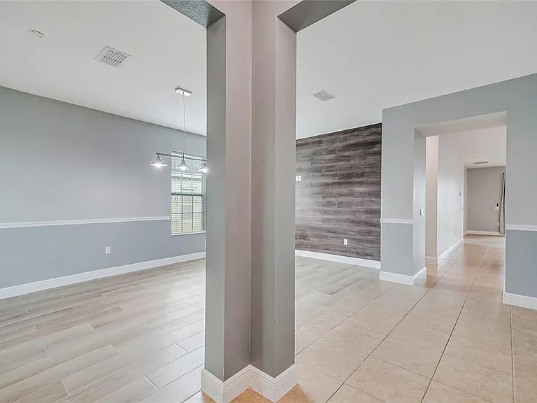 1882 Stillwood Way — Photo 5
