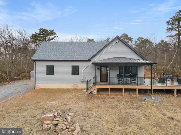 1208 Rockwood Trl, Winchester, VA 22602