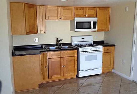 3rd image of 4157 Franklin Ave