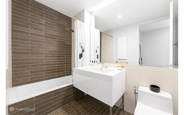 Rented by Douglas Elliman | media 31