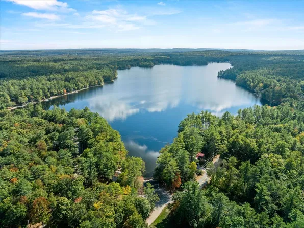 126 Mayberry Rd, Gray, ME 04039