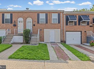 2717 Plover St, Philadelphia, PA 19153