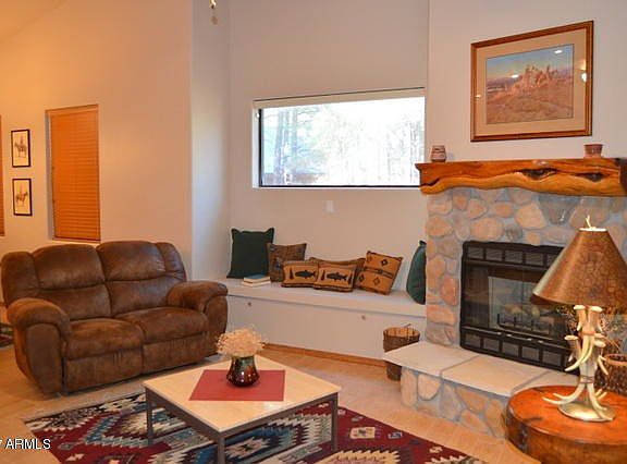 Living Room - Window Seat