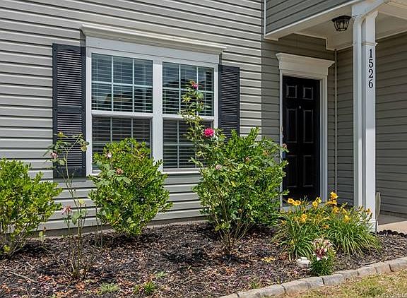 2nd image of 1526 Glenbar Ct