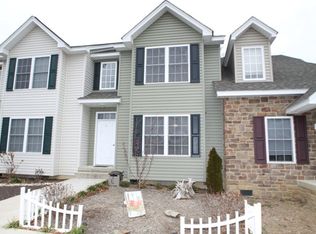 216 Swallow Dr, Elkton, VA