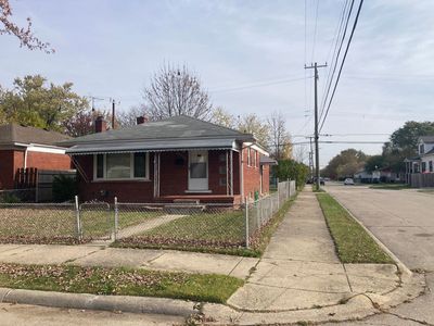 22004 Piper Ave, Eastpointe, MI, 48021