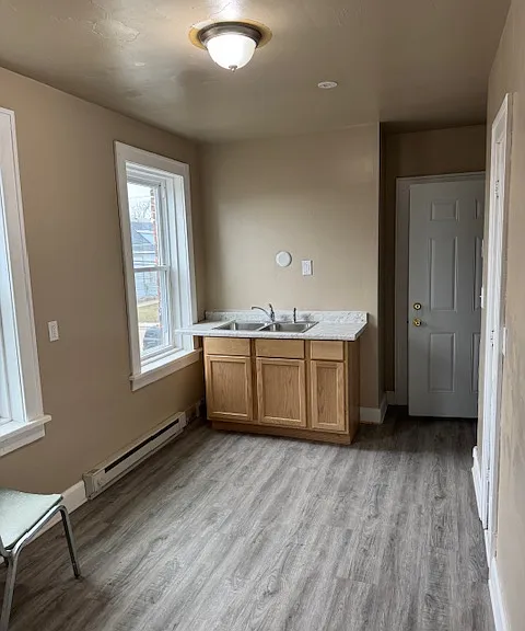 945 N Memorial Dr #1-2-3 — Photo 17