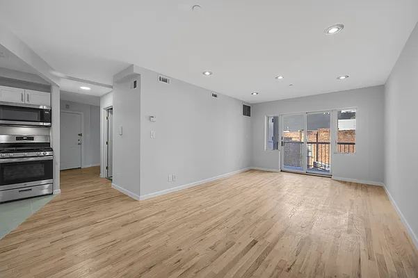 Sold by Compass | media 5