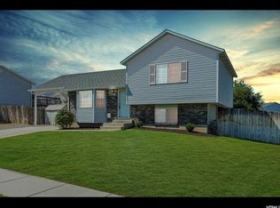 3828 S Sennie Dr, Magna, UT 84044