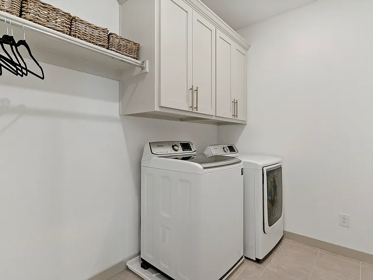 4867 Ellie Ln — Photo 11