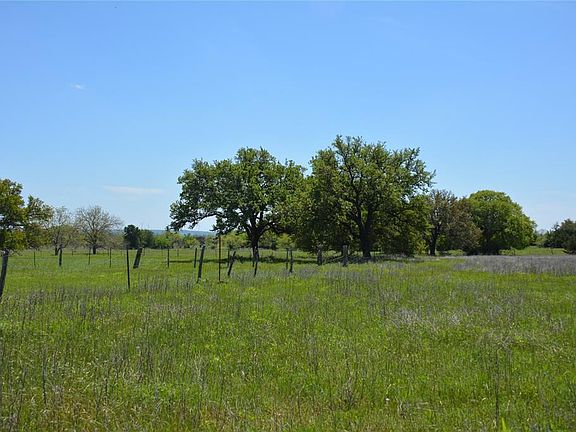 4th image of 180 County Road 220