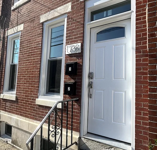 1738 Wolf St #1 — Photo 1