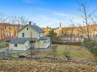 86 Maple St, Winsted, CT 06098