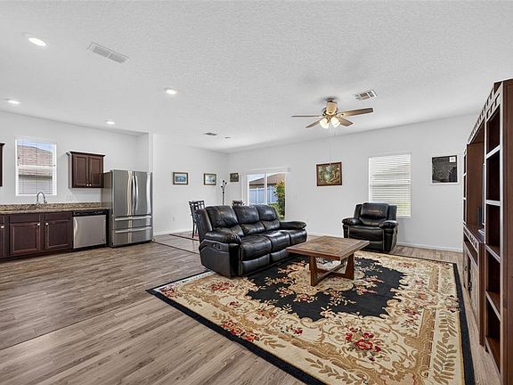 3rd image of 16434 BLOOMING CHERRY DRIVE