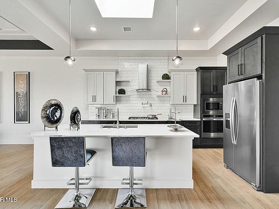 5th image of 14556 Tierra Fortaleza Ave