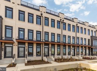 2608 Olmsted Ct NW, Washington, DC 20001