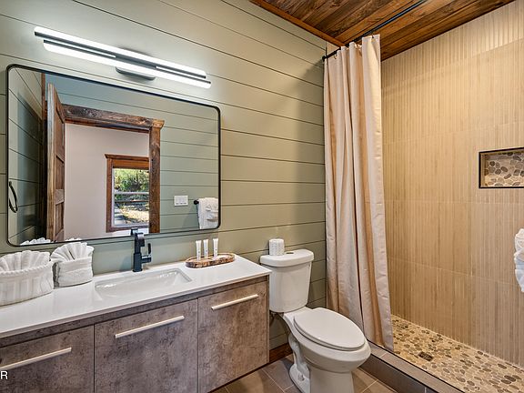 20th image of 3005 Nellie Dr