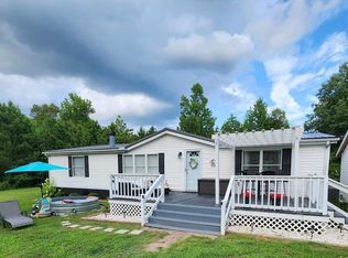 560 Travis Rd, Paris, TN 38242