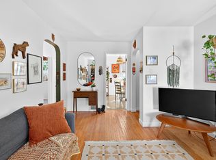 12315 103rd St NW, Edmonton, AB T5G2K4