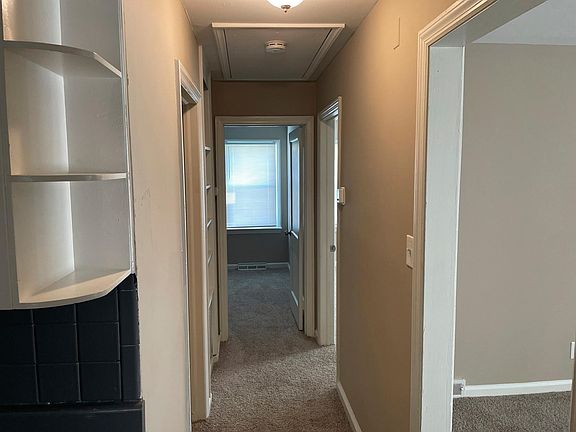 5th image of 1107 Julian St