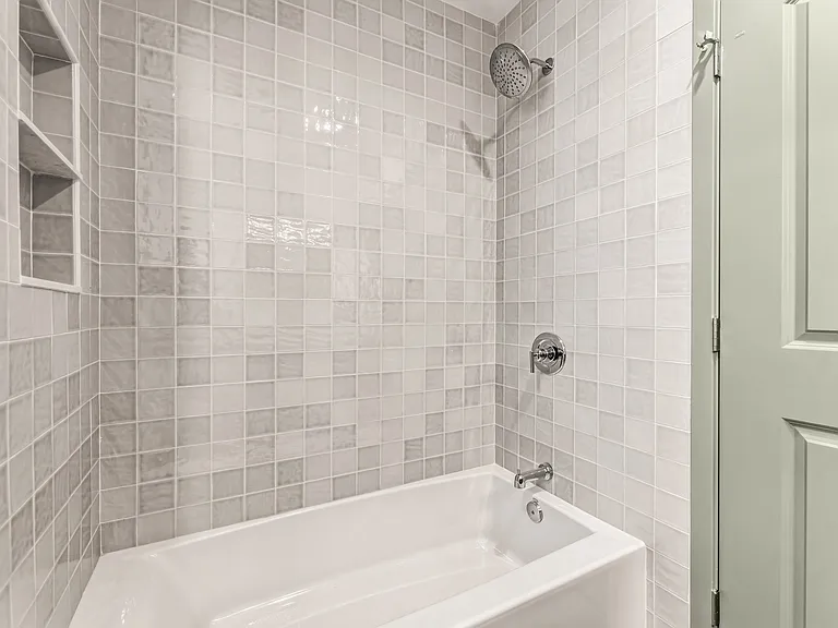 741 Granada St — Photo 18