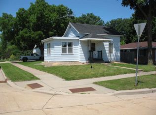 701 Dove St, Oshkosh, WI 54902