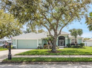572 Pintail Cir, Auburndale, FL 33823