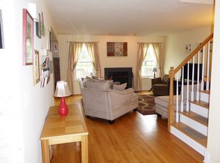 7 Cheyenne Trl, Branchburg, NJ 08876