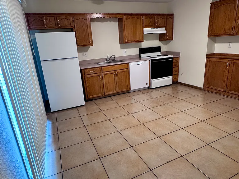 1106 S McCoy St #1106 — Photo 15