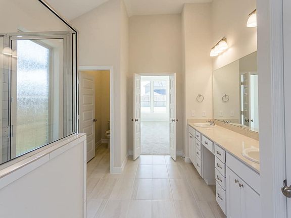 Representative Only Verdin Plan Primary Bath