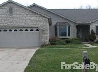 306 Central Station Dr, Johnstown, OH