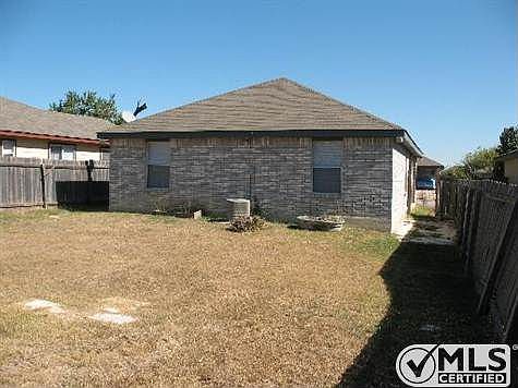 5th image of 8749 Seven Seas Dr