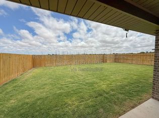 6942 9th St, Lubbock, TX 79416