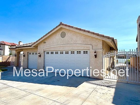 2nd image of 18195 Harbor Dr
