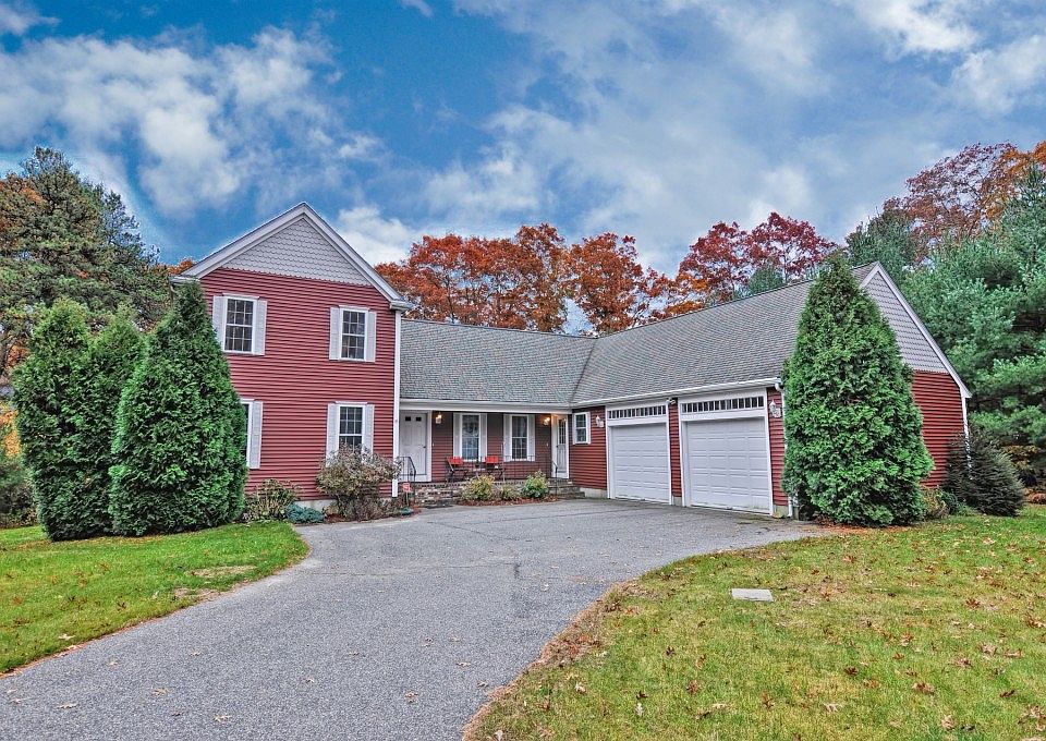 1st image of 45 Twin Diamond Dr