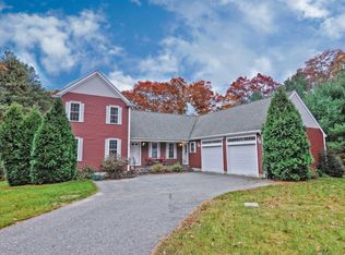 45 Twin Diamond Dr, Bridgewater, MA 02324