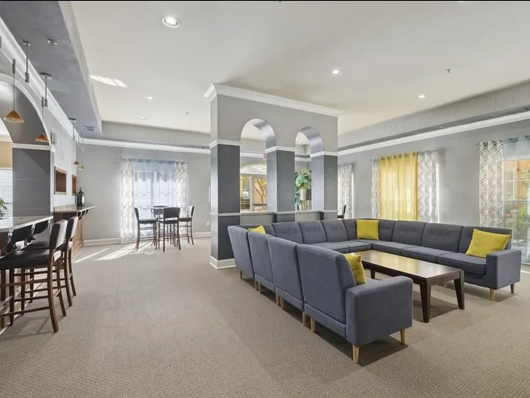 10 Perimeter Summit Blvd NE #3209 — Photo 3