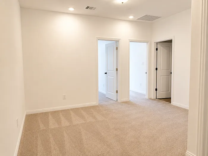 1218 Daybreak Dr — Photo 8
