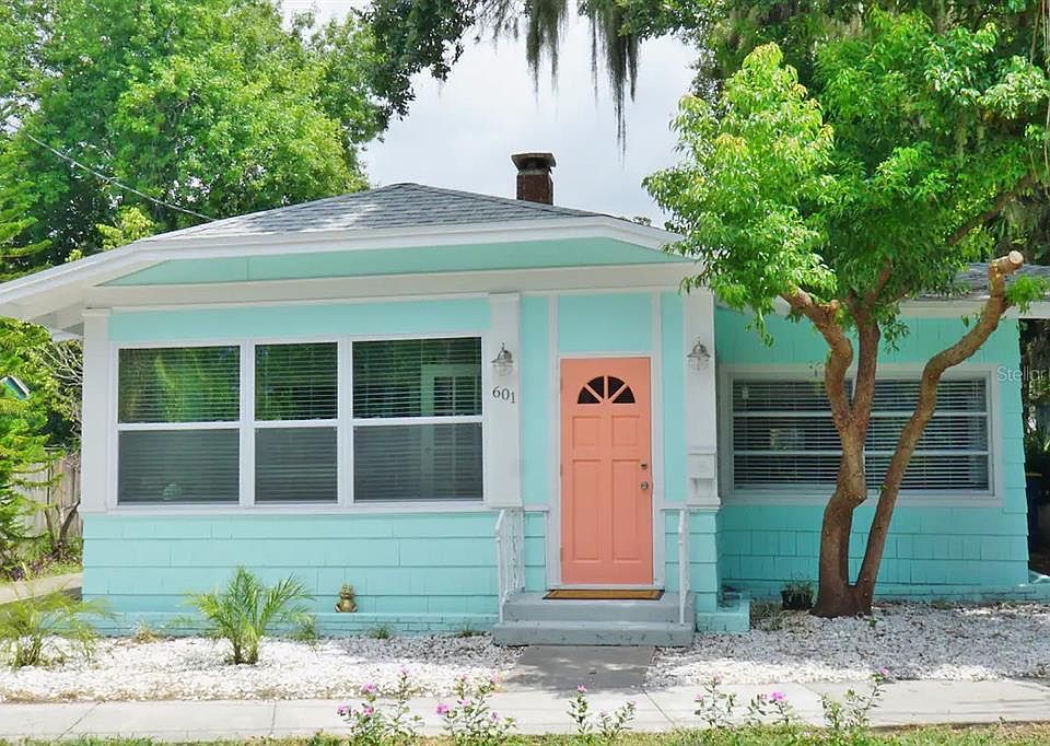 1st image of 601 N OSCEOLA AVENUE