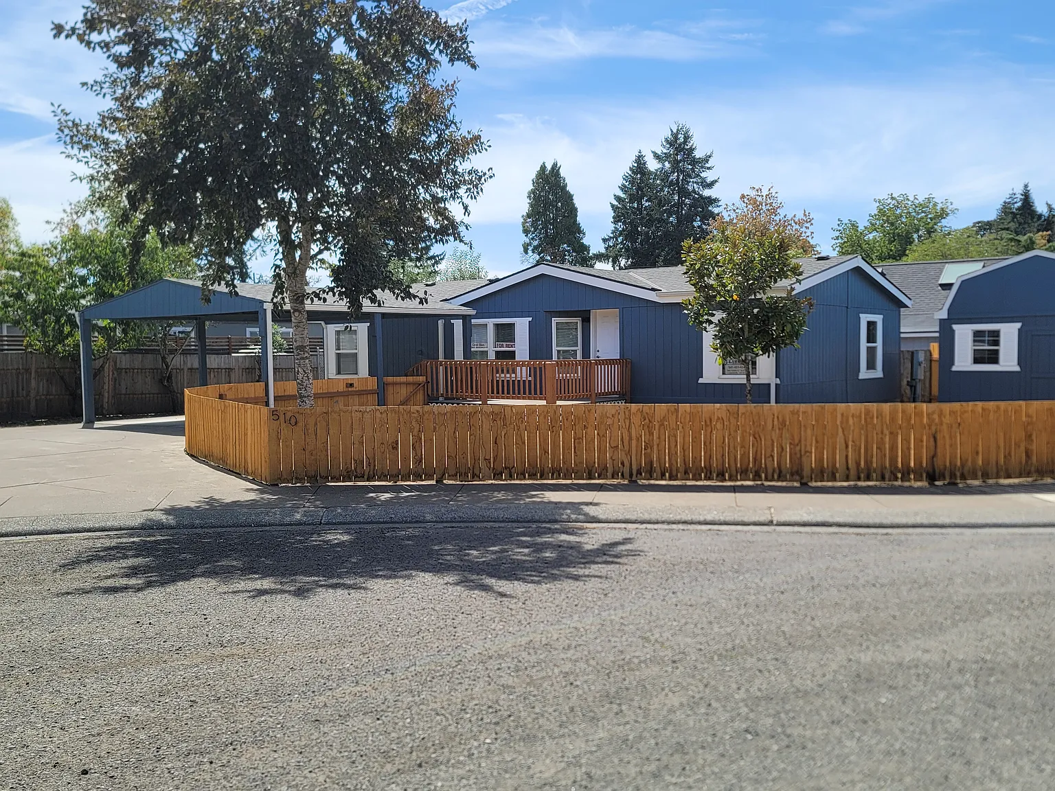 3 bed, 1166 sqft, $2,100 — Photo 1