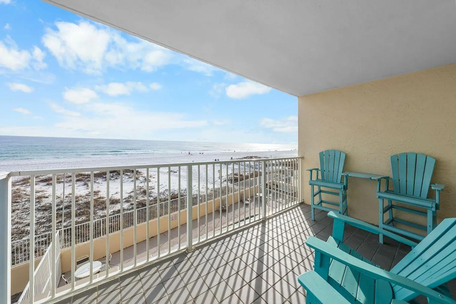 2 bed, 2.0 bath, 957 sqft, $3,539 — Photo 4