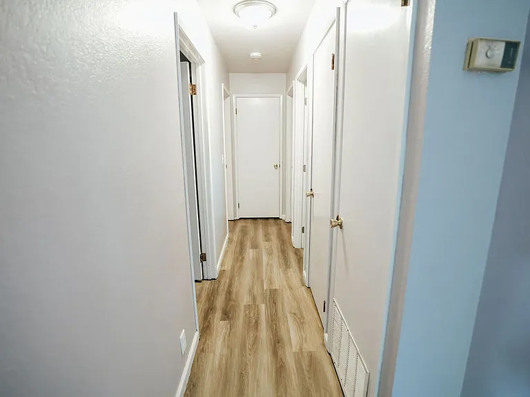 2613 Spring St — Photo 14