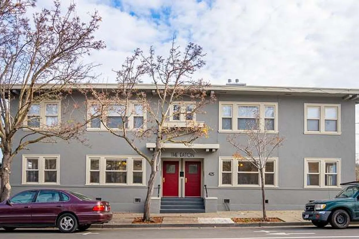 Building Photo - 425 B St #4