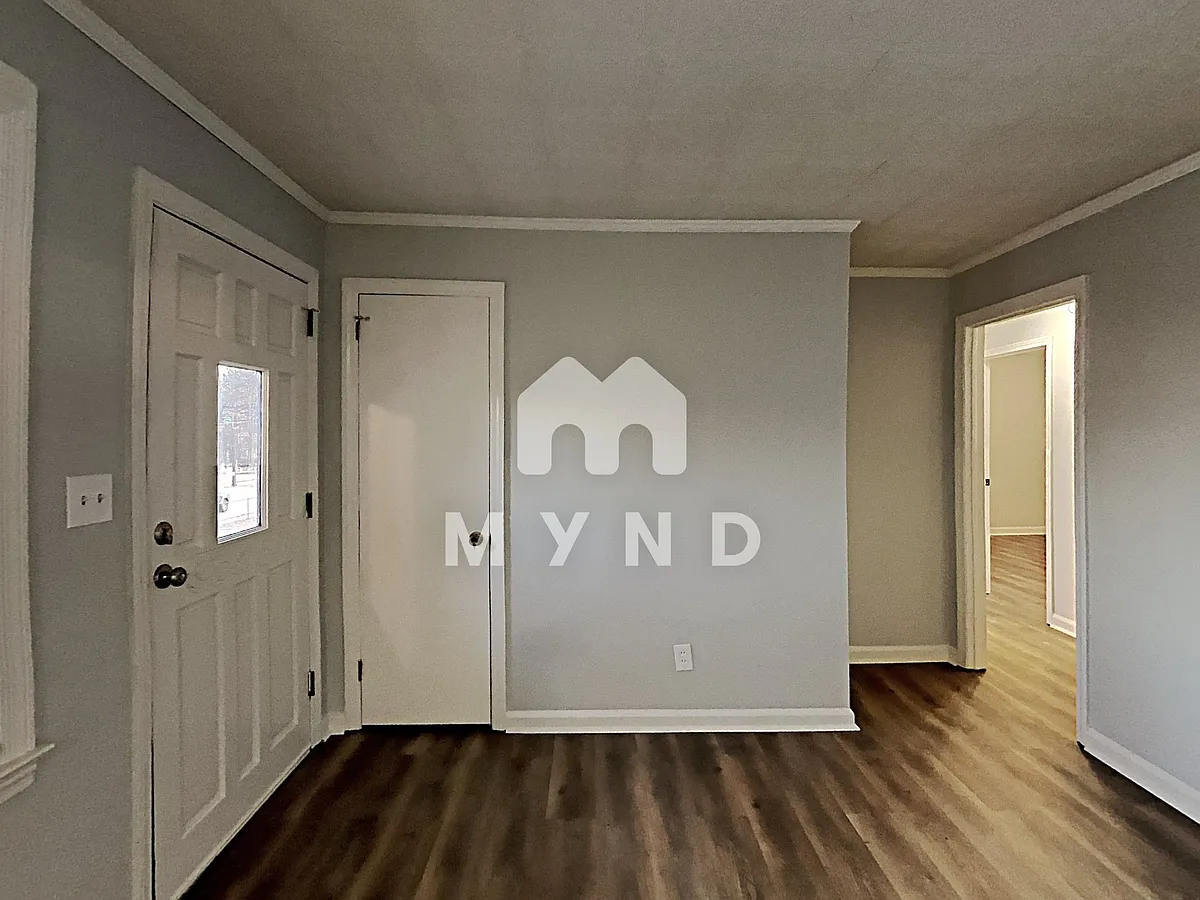 Building Photo - 4789 Courtney Dr