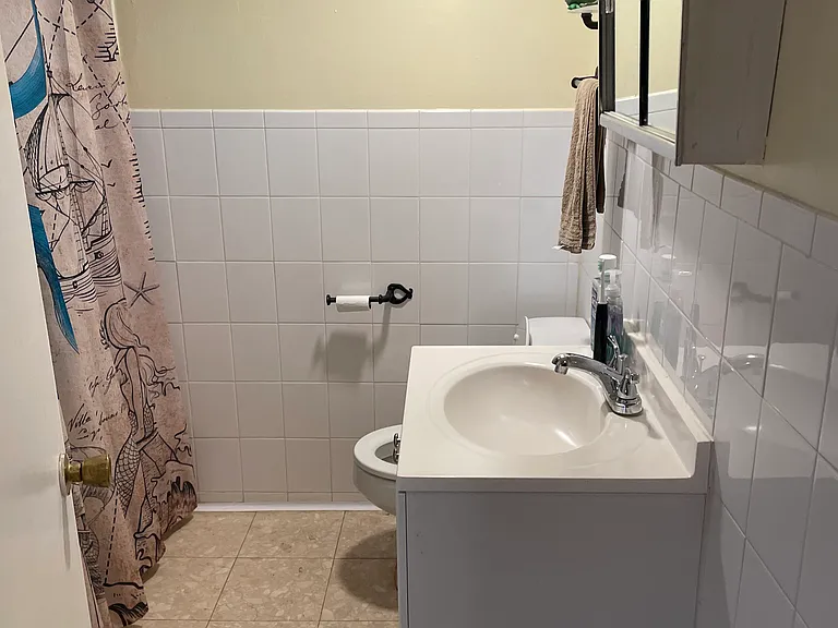 65 Chester St #B — Photo 13