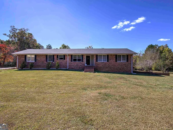 425 Richards Rd NE, White, GA 30184
