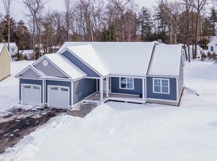 35 Juliana Ave UNIT 2, Nashua, NH 03064