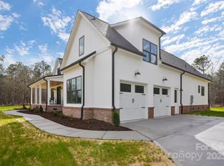 1560 S Arant St, Pageland, SC 29728